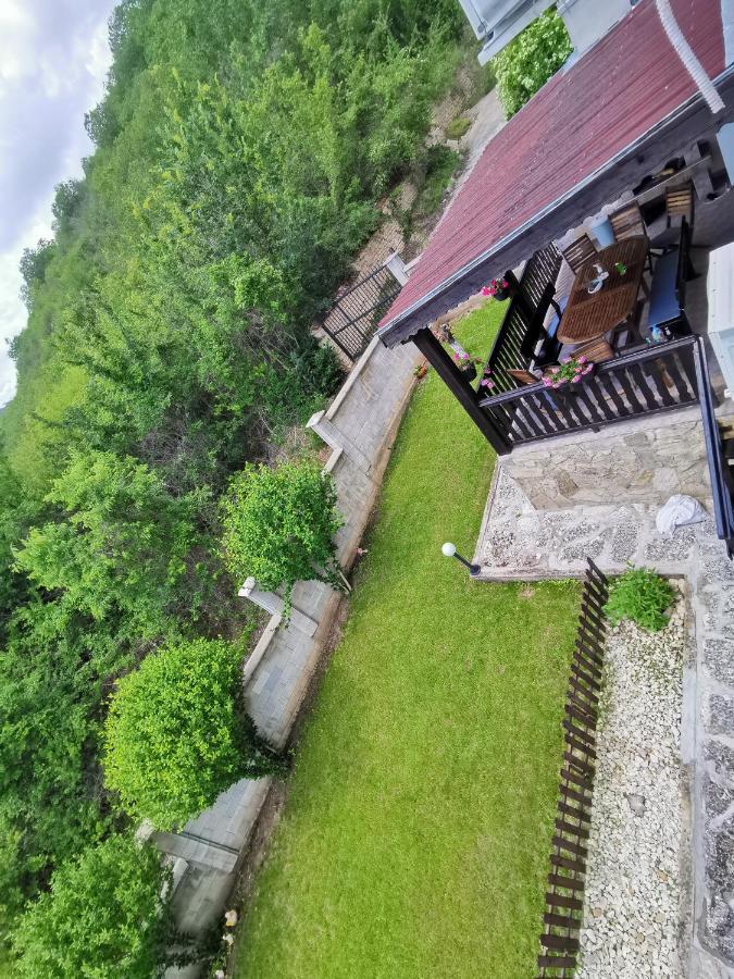 Guest House Olga Balcic Exterior foto
