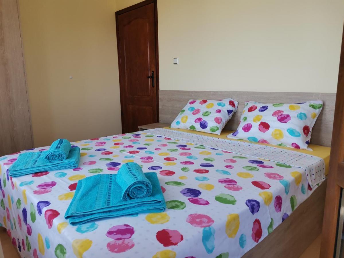 Guest House Olga Balcic Exterior foto