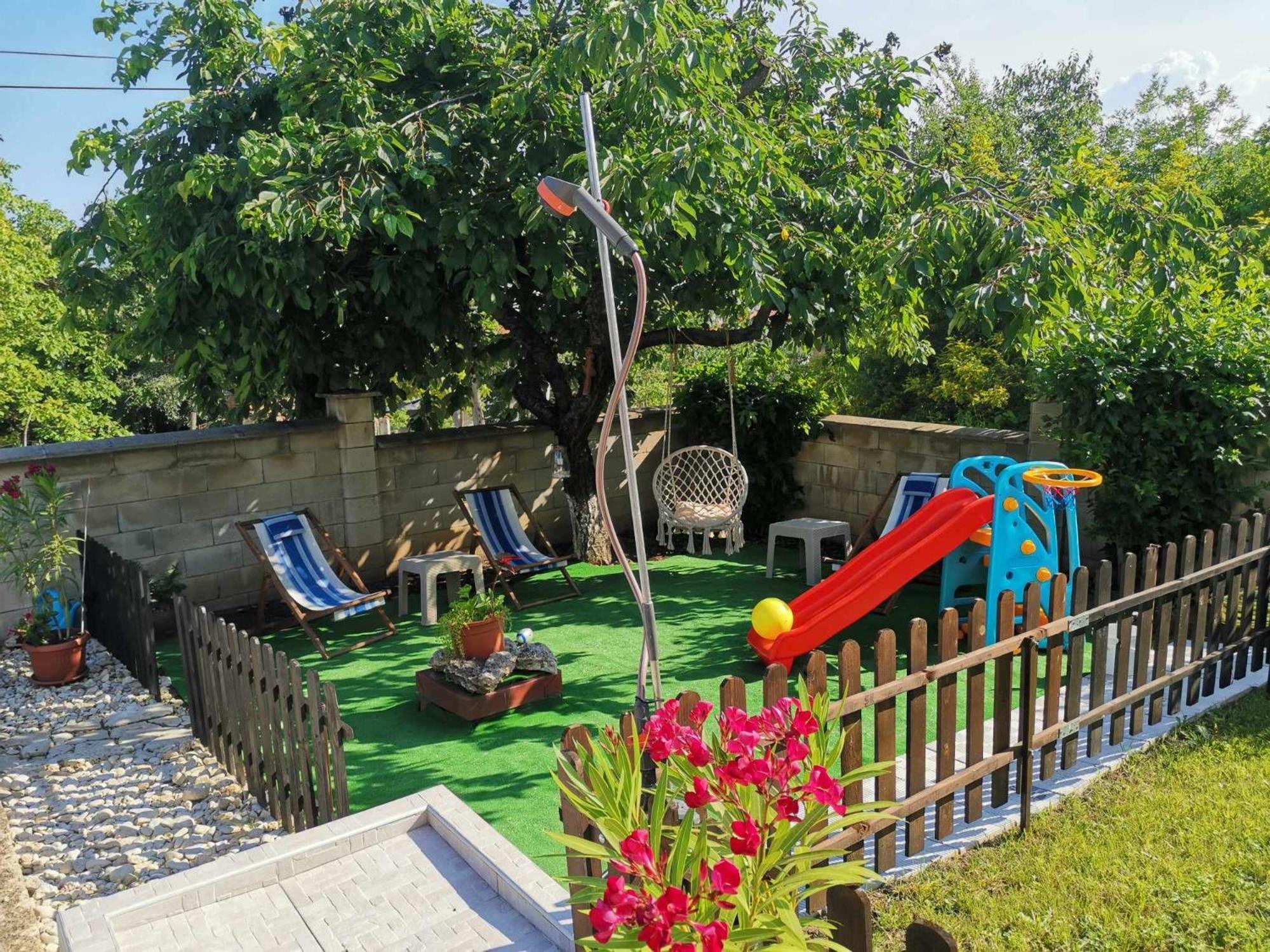 Guest House Olga Balcic Exterior foto