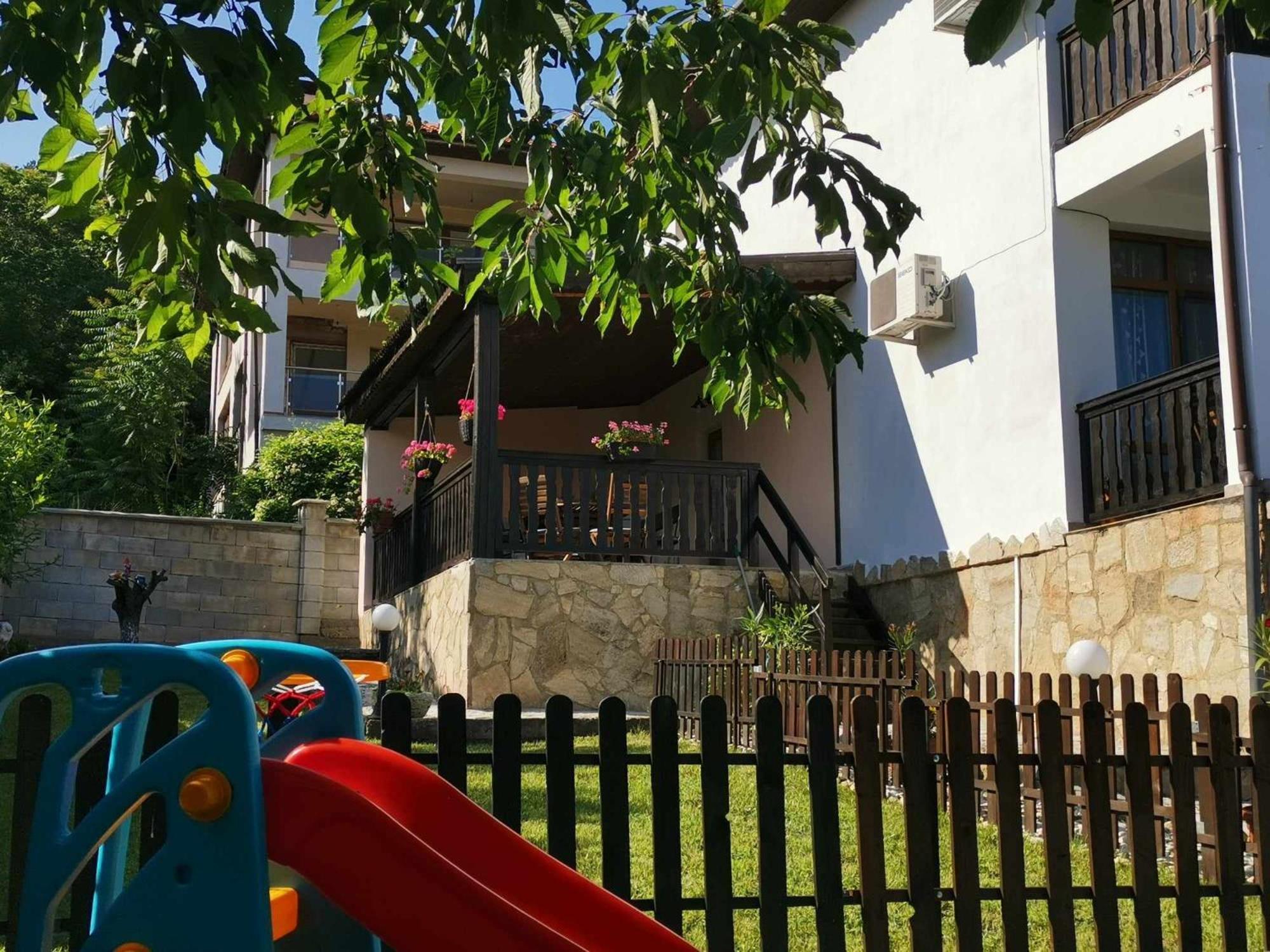 Guest House Olga Balcic Exterior foto