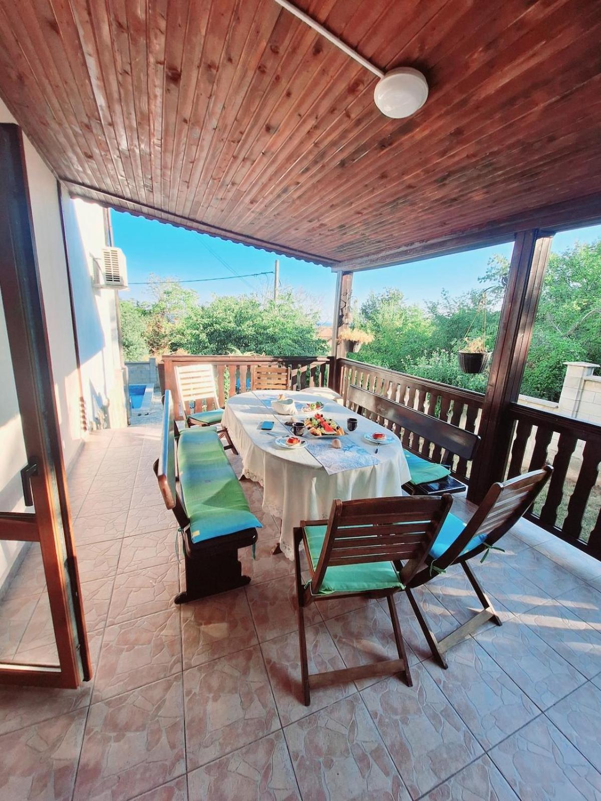 Guest House Olga Balcic Exterior foto